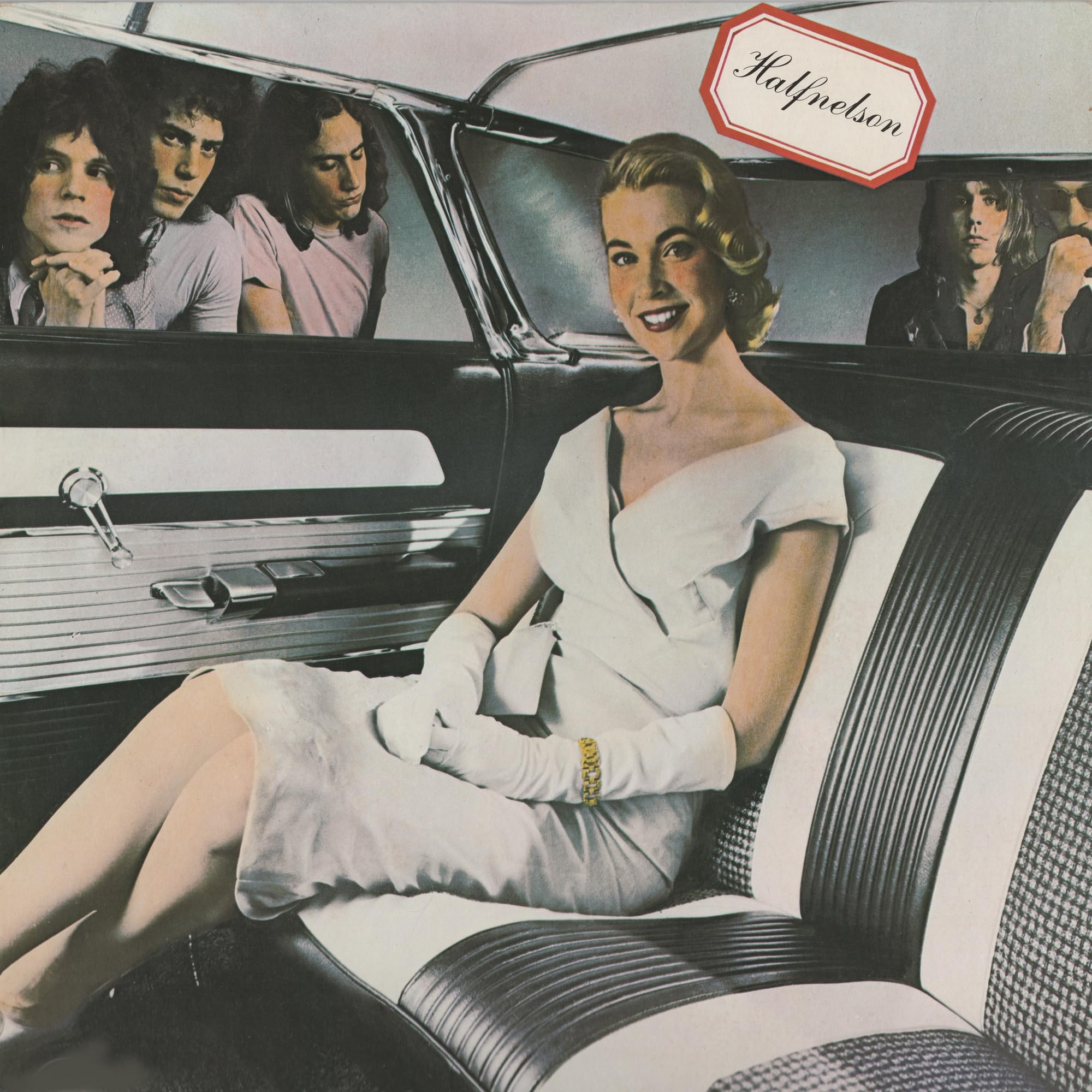 Halfnelson Coral Sparkles for Women in Cocktail Parties